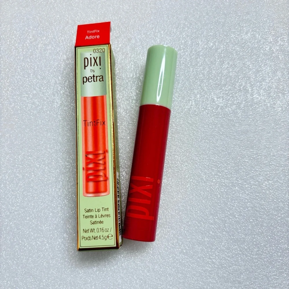💝NIB PIXI Lip Tint Lip Stain in Adore💝